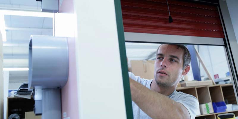 Alulux ist ein erfolgreiches Unternehmen mit 300 Mitarbeitern Alulux ist ein erfolgreiches Unternehmen mit 300 Mitarbeitern