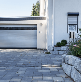 Aluminium Garagentor von Alulux Referenz