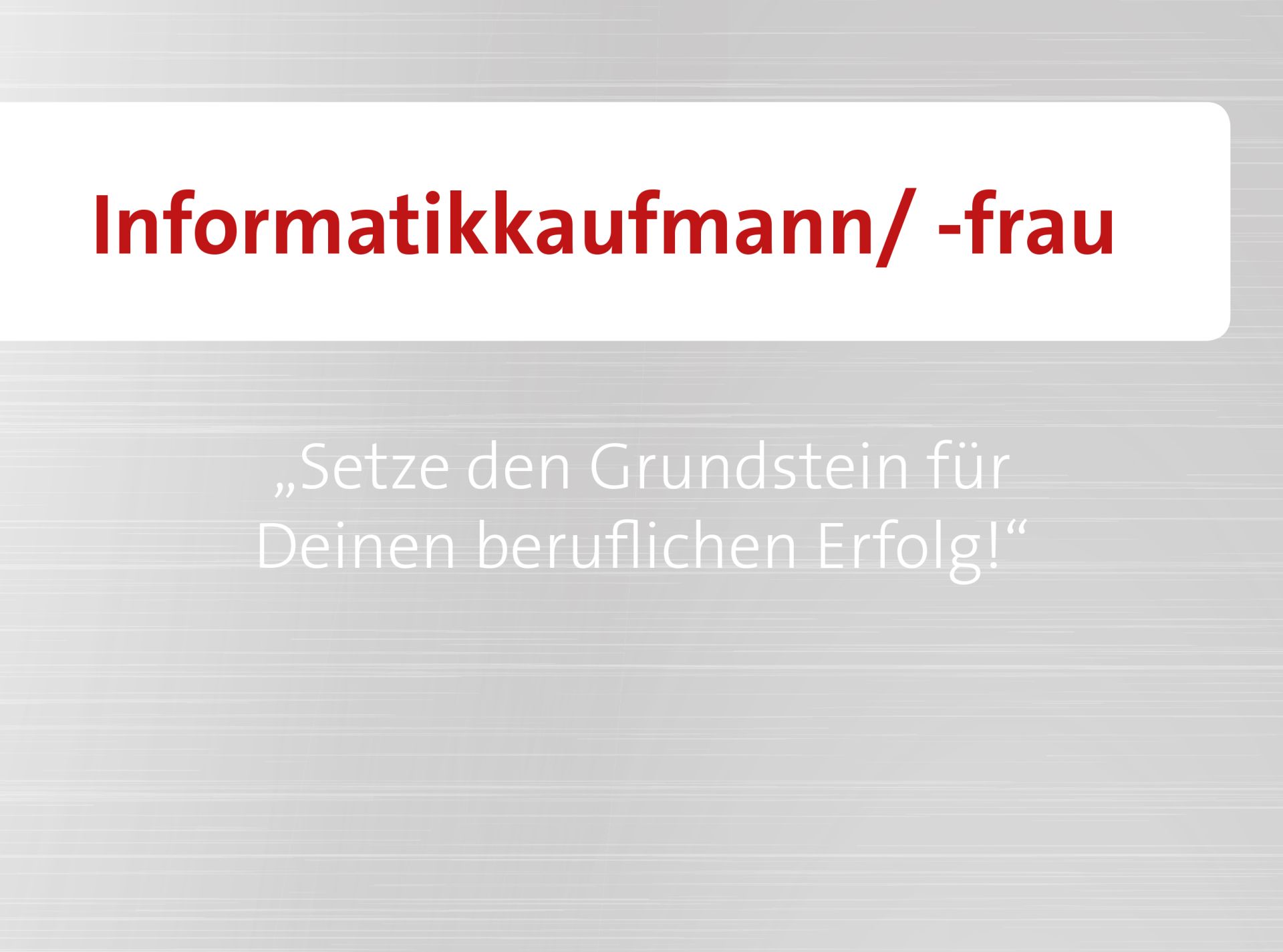 Informatikkaufmann-frau-mobil